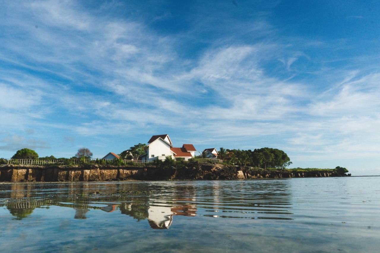 Azao Resort & Spa Pongwe Bagian luar foto