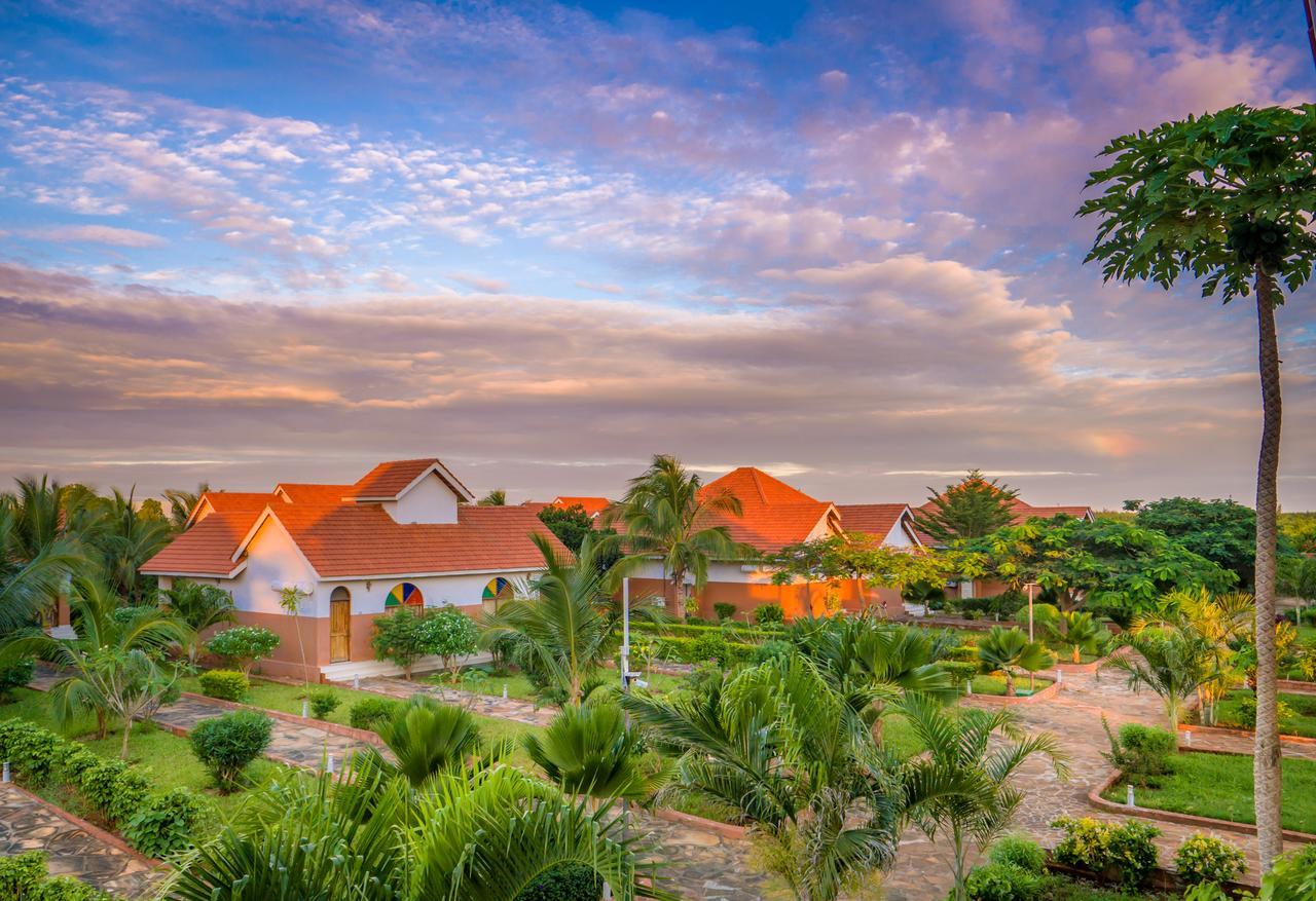 Azao Resort & Spa Pongwe Bagian luar foto