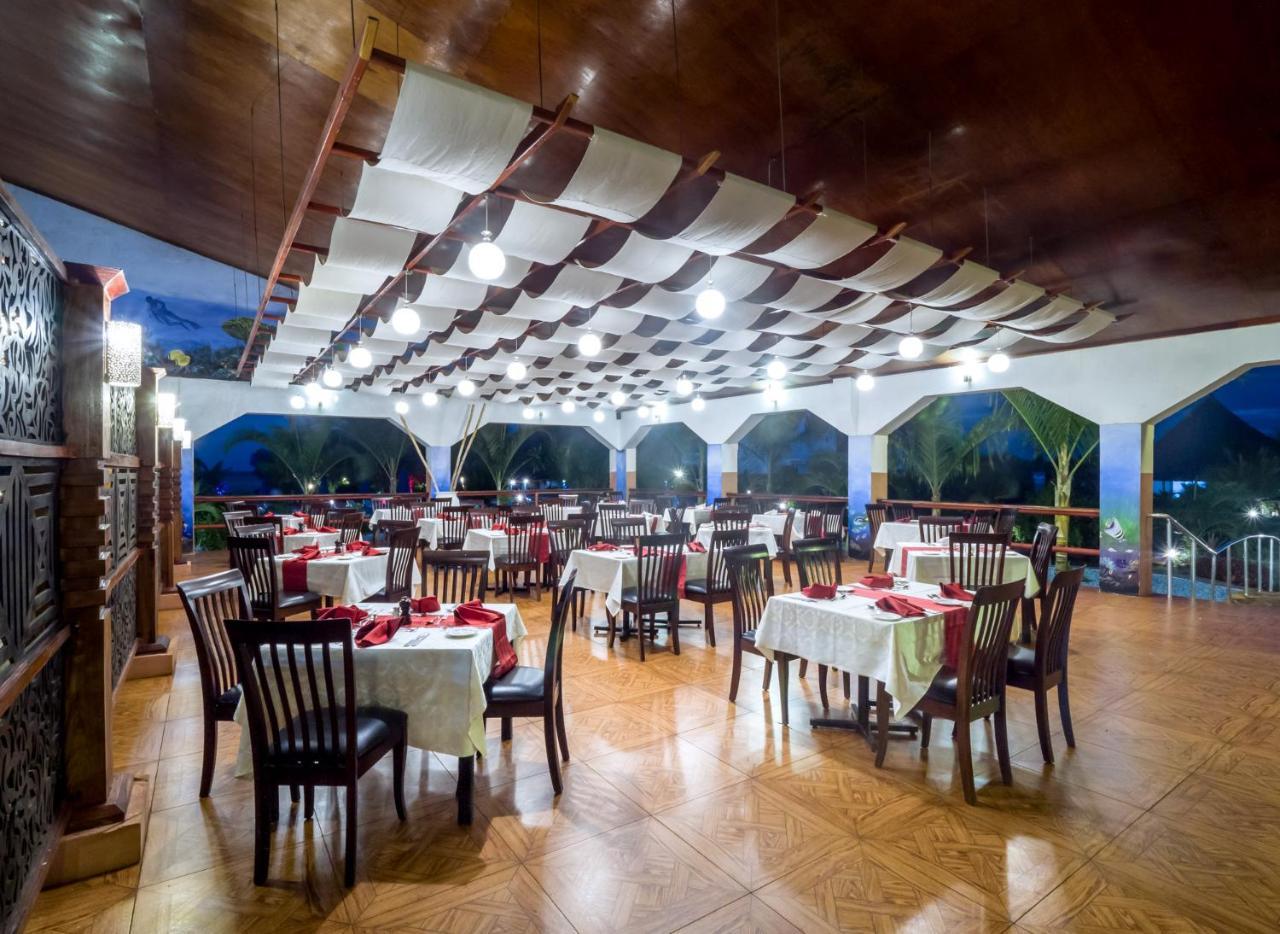 Azao Resort & Spa Pongwe Bagian luar foto