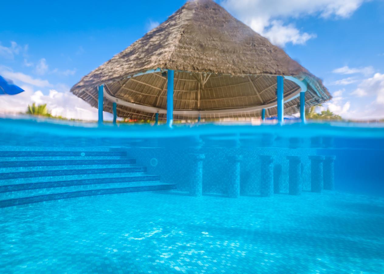 Azao Resort & Spa Pongwe Bagian luar foto